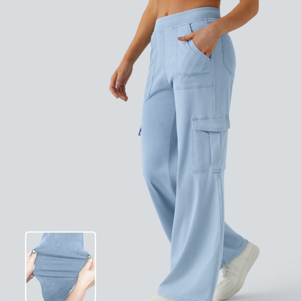 Halara Flex mid rise multiple pockets straight leg stretchy knit cargo jeans